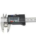 Handy Digital Stainless Steel Caliper Micrometer With Inch And Millimeter Conversion, 0-100 Mm, LCD display reading 14.00 mm
