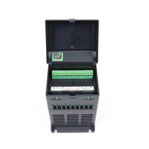 11KW 380V VFD Three Phase To Three Phase Variable Frequency Drive Inverter With RS485 Port P Plus PB Terminal Control And Vector Motor Speed Controller For Heavy Duty Industrial Machinery And Power Tools, open terminal view