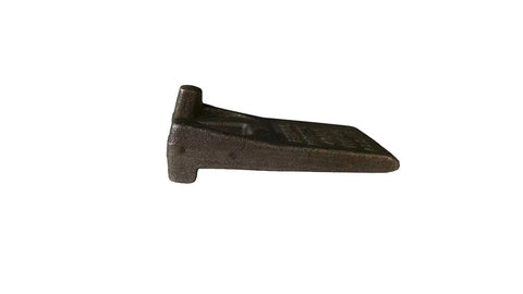 Eight Pengo Forty To Fifty Degree Auger Teeth With Hardware For Aggressor Augers Includes Half Inch By One And Half Inch Carriage Bolts And Half Inch Lock Nuts 134501 beefy durable steel auger tooth