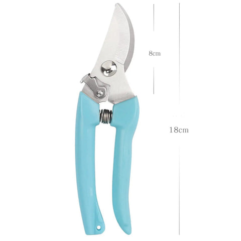 Turquoise handled garden shears measuring 18cm with 8cm stainless steel blade.