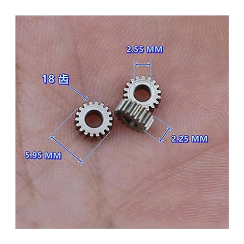 0.3 Module Planetary Gearbox With 5.95mm Outer Diameter, 2.55mm Inner Hole, 18 Teeth held on palm