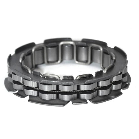 One Way Bearing Starter Clutch Overrunning Bearing For Motorcycles With Beefed Up Forged Steel Hub And Induction Heat Treated Components 18 Beads For Smooth Engagement Direct Replacement Fits XV535 XVS650 XVZ13 VMX17 XTZ12 XVS13 XVS95 FJR1300 close-up view