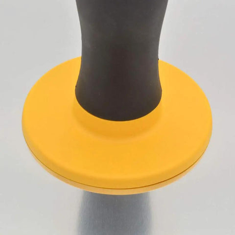 Soft grip handle on Aluminum Plastering Hawk With 300x300 mm Mortar Board Holder And Soft Grip Handle, Lightweight Plastering Tool For Smooth Mud Mixing And Spreading For Pro Jobs.