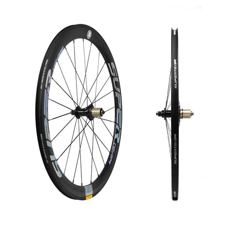 Carbon Fiber Road Bike Wheels 700C Clincher Wheelset 50mm Deep Rim 23mm Wide Matte Silver Basalt Braking Surface V Shaped Design