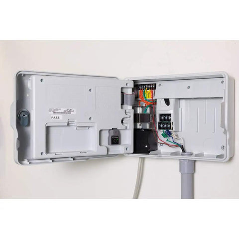 Expandable ESPME3 Lawn Irrigation Controller for Indoor and Outdoor Use With 4 to 22 Stations, internal wiring view