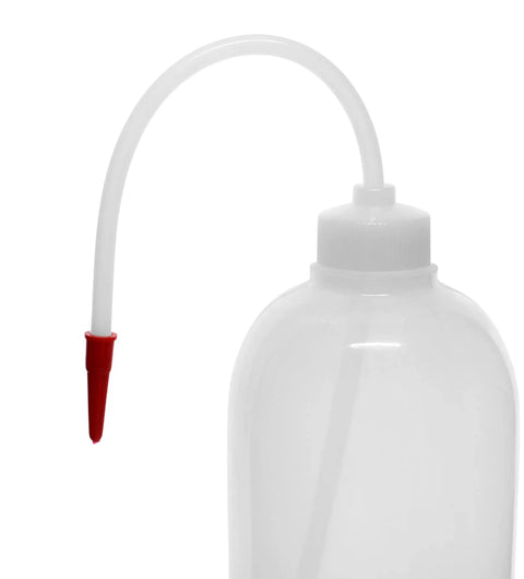 1 Liter Clear Polyethylene Wash Bottle With Tough As Nails Build, Screw Cap And Flexible Delivery Tube For Easy Liquid Dispensing Includes Tube Cap Built To Last, Temperature Safe From Minus 50C To 80C, Resistant To Acids And Alcohols, close-up