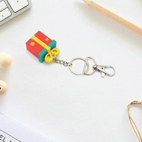 Kickass Swivel Clasp Hooks For Key Chains And Lanyards, D Ring Snap Clips For Purse Hardware And DIY Craft Gear, Solid 3/4 Inch Inside Width Bulk Pack That Delivers A Sweet Everyday Carry Vibe, colorful gift-shaped keychain.