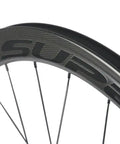 Close-up of 50mm Carbon Disc Brake Road Wheelset 700c Clincher with 3K Matte Finish, featuring Toray T700 fiber construction.