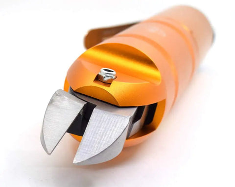 Close-up of Beastly Pneumatic Wire Cutter Nipper for Heavy Duty Metal Wire Mesh and Cable Cuts with replaceable S7P blades.
