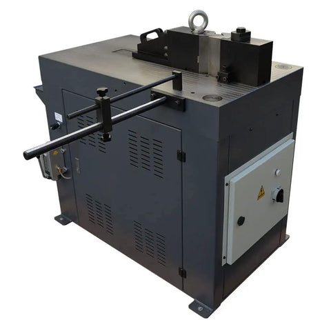 Shop Ready 40 Ton Hydraulic Horizontal Metal Bender With 3HP 220V Motor includes sturdy flat steel vee dies for precise bending.