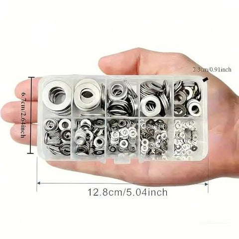 180 Pcs Stainless Steel Flat Washers Set For Screws And Bolts 304 Grade Assorted Sizes M2.5 M2 M3 M4 M5 M6 M8 M10 in a hand