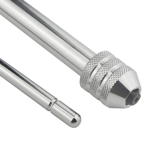 Close-up of Adjustable Ratchet Tap Wrench Kit 248mm T Handle Holder Reversible Bothway Tool With 5 Titanium Coated Taps M3 M4 M5 M6 M8 For Metric Threads