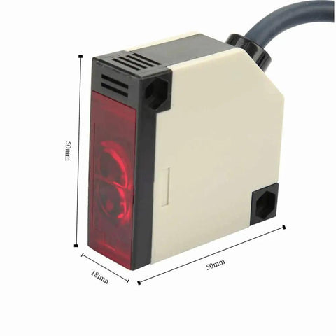 Front view of E3JK-DS30M2 Specular Diffuse Reflection Sensor with 30 cm range, 50x18x50 mm housing, for industrial automation.