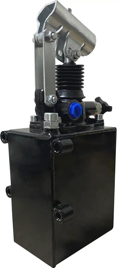 Portable 45cc Single Acting Hydraulic Hand Pump With 2 Quart Tank 4350 PSI Output Handy Manual Power, front view