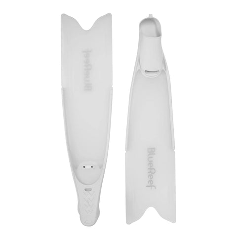 Freediving Fins With Full Foot Design For Secure, Comfortable Fit, Non Vented Blade Delivers Beefed Up Propulsion For Efficient Underwater Movement, Clear Finish For Snorkeling And Spearfishing, Size 39 To 40