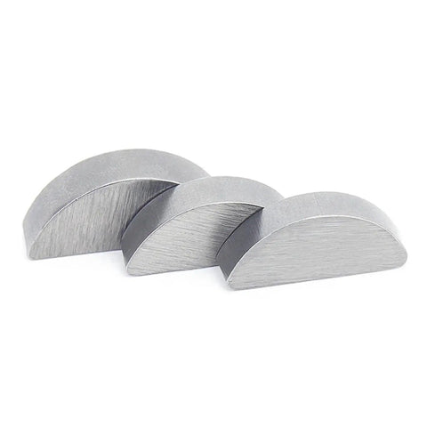 Tough A3 Steel Woodruff Keys For High Torque Uses In M2 To M10 Sizes Rust Resistant Design Keeps Gears Stuck Tight To Shafts For Reliable Power Transfer Without Slip Ups In Garage Builds Or Factory Equipment While Preventing Play And Wasted Energy, A3 steel woodruff keys set