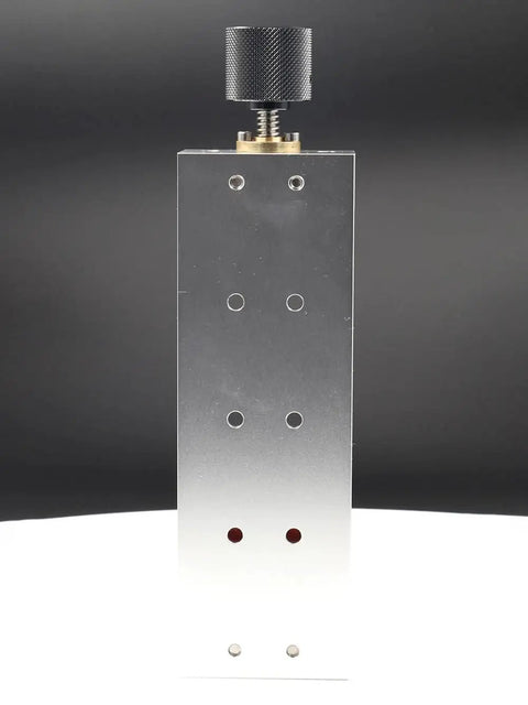 Rock Solid 100MM Aluminum Engraving Machine Vise With Lock Tight Jaw Fixture And M5 Bolt Kit showing vertical side view with grip knob.