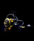 Saltiga Spinning Reel 20 14000-XH 2020 Model, heavy-duty saltwater design with 134 cm winding per turn, sleek black and gold finish