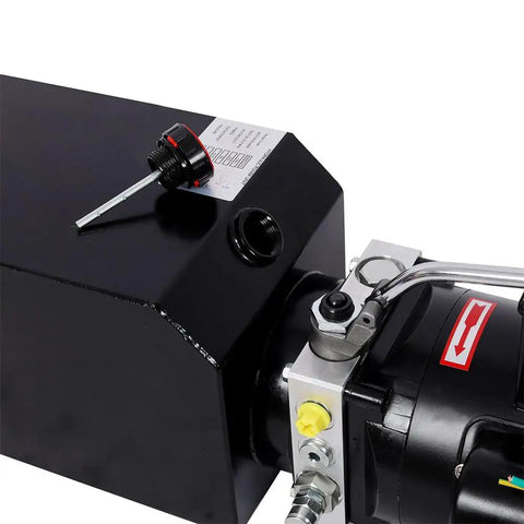 Heavy Duty Single Acting Hydraulic Power Unit 16 Quart Steel Reservoir Pump w Safety Relief Valve Sae #6 Connector close-up view of tank and connector.