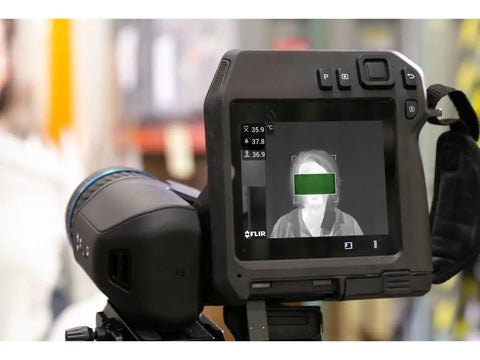 High Precision Thermal Screening Camera With 464x348 Imaging And 24 Degree Lens displaying temperature reading on screen