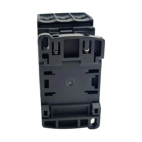 Heavy Duty Non Reversing Contactor 32 Amp Three Pole 120 Volt AC Coil With One Normally Open And One Normally Closed Auxiliary Contact