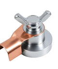 Super Strong Magnet Ground Clamp For Welder Cable With N52 Rare Earth Magnet and High Purity Copper Terminal close-up view.