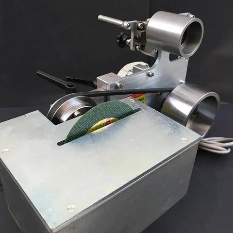 Heavy Duty 750W Brushless Belt Grinder A Real Garage Workhorse Built Tough In Rock Solid Steel Frame Forward Reverse Toggle Versatile Benchtop Sander And Polishing Kit showing metal frame and grinding belt.