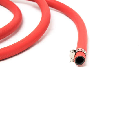 Low Pressure Propane Regulator And 6 Foot Hose Connection Kit For LP LPG Grills Heaters And Fire Pits Ready To Use Five Eighth Inch Unf Outlet 150 Cm Hose Brown Great For Outdoor Grilling Camping Patio And Backyard Barbecues close-up of red hose with clamp