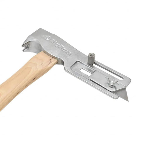 No Sweat One Hand Nail Setup Game Changing Magnetic Face Roofing Hatchet With Solid Forged Steel Head And Handy Utility Blade Sweet For Quick Dry In And House Wrap Projects That Contractors Straight Up Adore, close-up view.