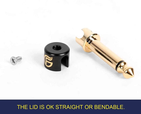 Gold plated plug and screw from Solderless Pedalboard Cable Kit for Guitar Effects, DIY patch cables component close-up.