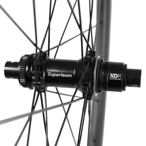 Carbon Disc Road Wheelset 50TU-28-DB Tubeless 700C hub with SRAM 12-speed compatibility and through axle