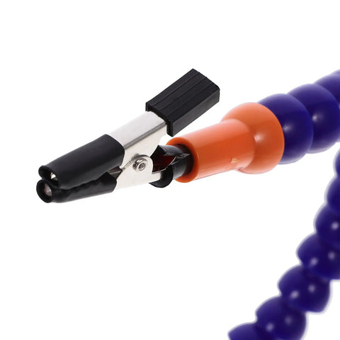 Flexible arm detail of Handy Third Hand Soldering Stand With Table Clamp Flexible Arm Soldering Holder For PCB Repair And Electronics Assembly Welder Accessories Tool For DIY Crafts Compact Space Saving Design For Portable Workshop