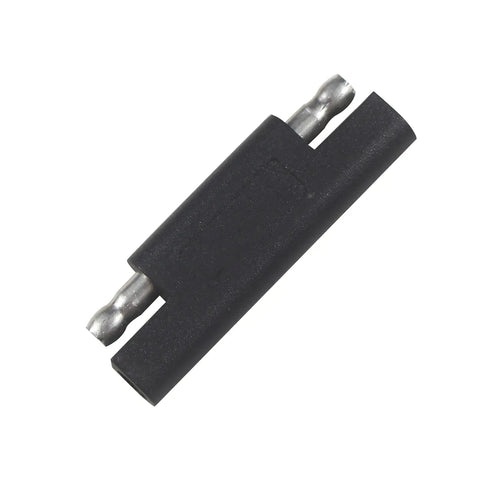 Polarity Reversing Adapter Connector 2 Pin Switching Quick Disconnect For SAE Extension Cables, black casing close-up