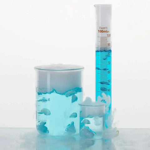 Glass Graduated Cylinder And Beaker Set For Lab Work, Borosilicate 3.3 Thick Glass with blue liquid, 100ml cylinder, 250ml beaker