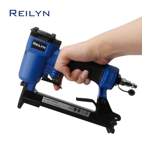 Built Tough Pneumatic 21 Gauge Crown Stapler Fires Up To One Twenty Rapid Strikes Per Minute With Half Inch Nose Fits Quarter To Five Eighth Inch Staples Includes Rugged Carry Case And Safety Gear For Upholstery Woodworking And Weekend Diy Builds