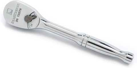 Close-up of thumbwheel ratchet from Quarter Inch Drive 51-Piece Socket Set With 6-Point SAE And Metric Sockets, chrome finish