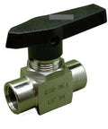 Heavy Duty 1 Inch BSPP Female Ball Valve Crafted From 304 Stainless Steel, featuring a black handle for precise flow control.
