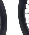 Full Carbon Fixed Gear Wheelset 700C 88mm Track Clincher Matte Finish For Dope Street Rides close-up showing rims and spokes