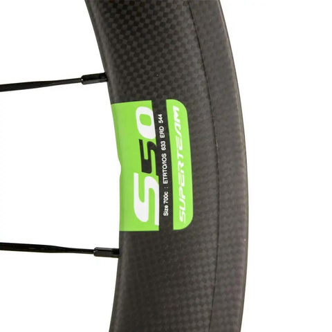 Detail of 50mm Carbon Road Wheelset 700C Clincher With 23mm Inner Width, Toray T700 Carbon Fiber, showing white and green decals