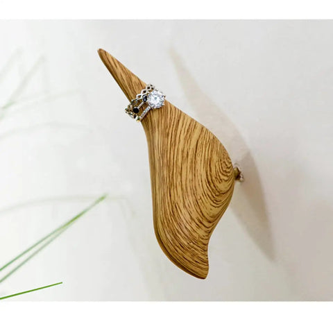 Straight Up Best Bird Shaped Resin Wall Hook With Wood Grain Finish For Coats And Hats Slick Wall Mounted Bedroom Organizer Smooth Edge Design Sweet Home Decor Plus Hassle Free Install with rings.