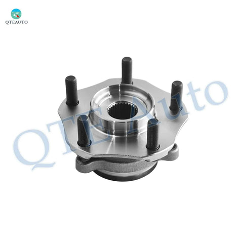 Set Of Four Front And Rear Wheel Hub Bearing Assemblies For 2013 To 2019 Nissan Sentra L4 1.6L And 1.8L Direct Fit Replacement Premium Quality Durable Wheel Hubs single hub close-up