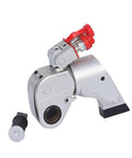 Heavy Duty Aluminum Alloy Hydraulic Drive Torque Wrench One Inch Square 70 Mpa Rated To 4364 Newton Meters close-up with red connector.