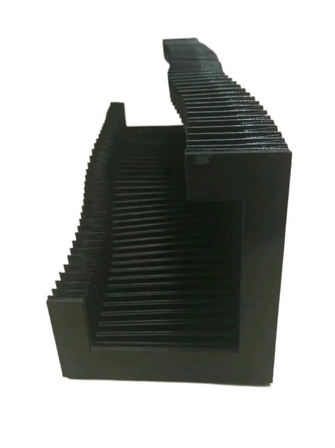 Flexible Milling Machine Guard Dust Cover Shield With PVC Plate for oil water dust protection showing tri-proof nylon bellows