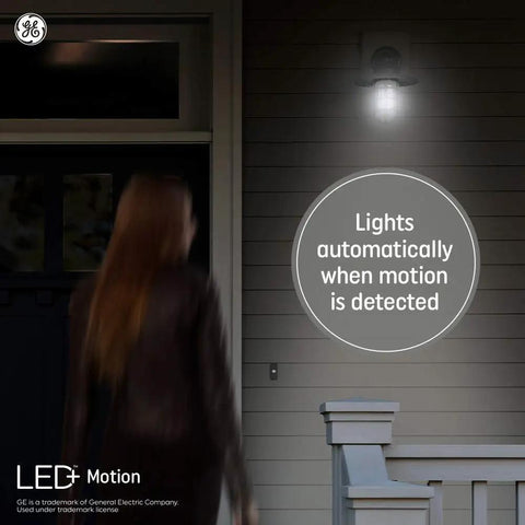 Led Plus Linkable Outdoor Flood Light With Motion Sensor For Driveways And Patios, 250 Watt Replacement, lighting up at night