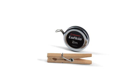 Diameter Measuring Pocket Sized Tape Measure 6mm By 2m Dual Sided Blade Yellow Clad Chrome Case with clothes peg for scale