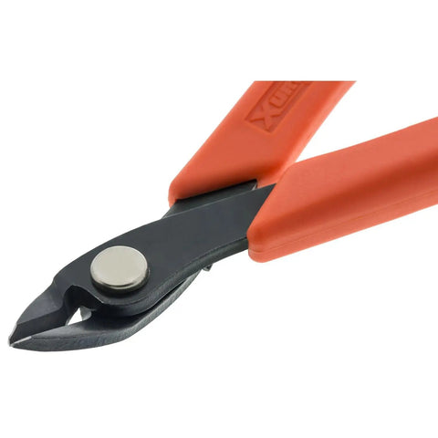 Maxi Shear Flush Cutter Red Premium Pack Heavy Duty Wire Cutter showing micro-shear blade and red comfort grip handle