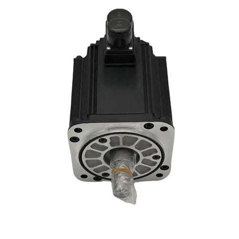 Beefy Servo Motor SGM7A-01APK-YR11 And SGM7G-05APK-YR11, Rock-Solid Performance, In Stock Now, Fast Dispatch, High Torque, Precise Positioning, Ideal For Robotics, CNC, And Automation Projects. Black metal servo motor with shaft