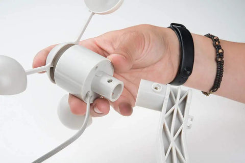 Hand assembling All In One Weather Meter Kit For DIY Weather Station With Analog Wind Vane and Cup Anemometer components