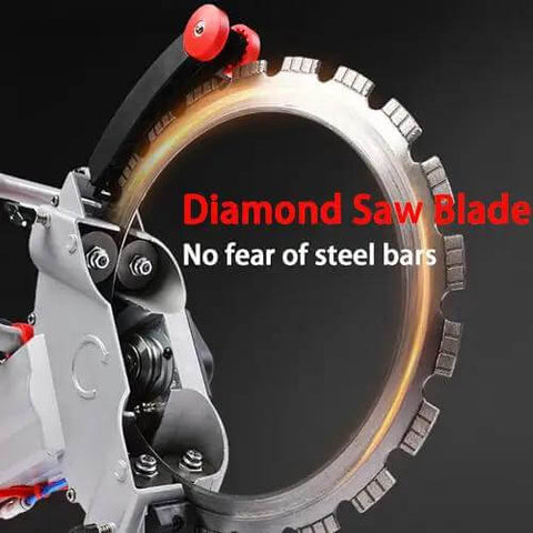 Detail of Diamond Saw Blade on Heavy-Duty Concrete Circular Saw With Water Pump For Wet Dry Cutting Of Stone And Reinforced Concrete Up to 270mm Deep.