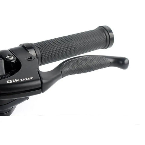 Close-up of Universal Aluminum Bicycle Brake Levers 4 Finger and 2.5 Finger Length, Lightweight for MTB BMX Kids and Folding Bikes